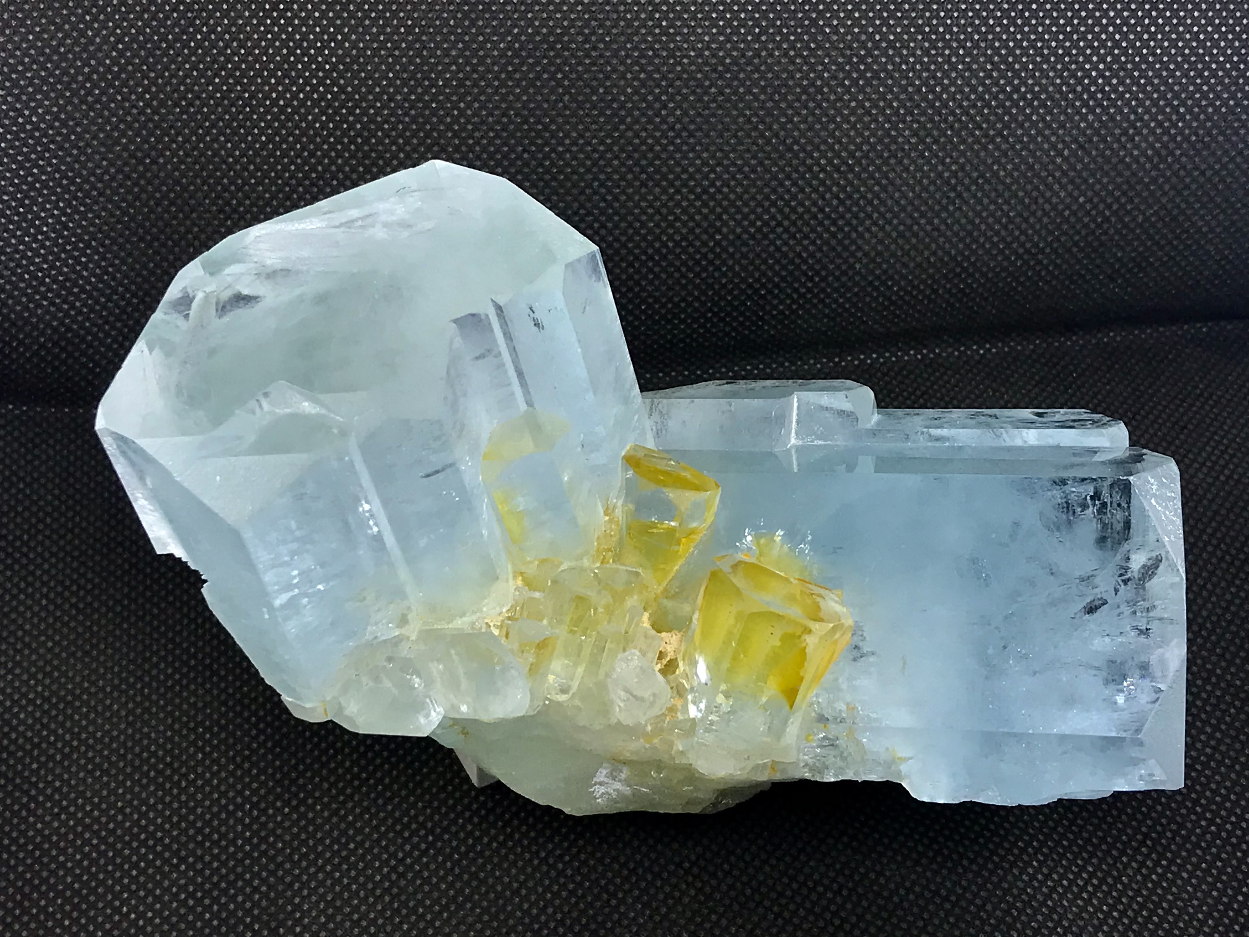 Natural top quality beautiful 16 grams double terminated clear aquamarine crystal with moscovite mica